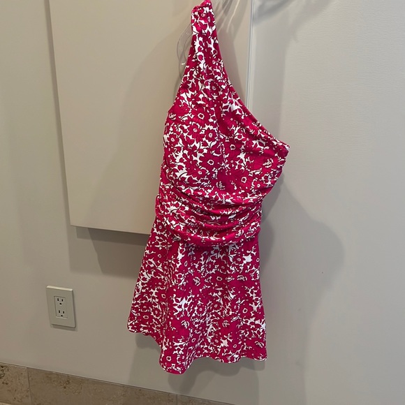 Swimsuit - Picture 1 of 1